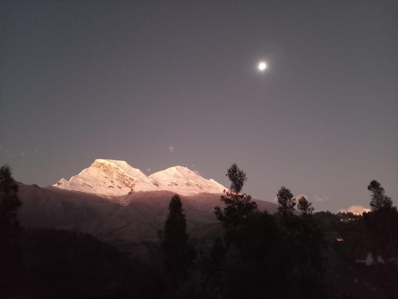 Tullpa Rumy Yungay Bagian luar foto